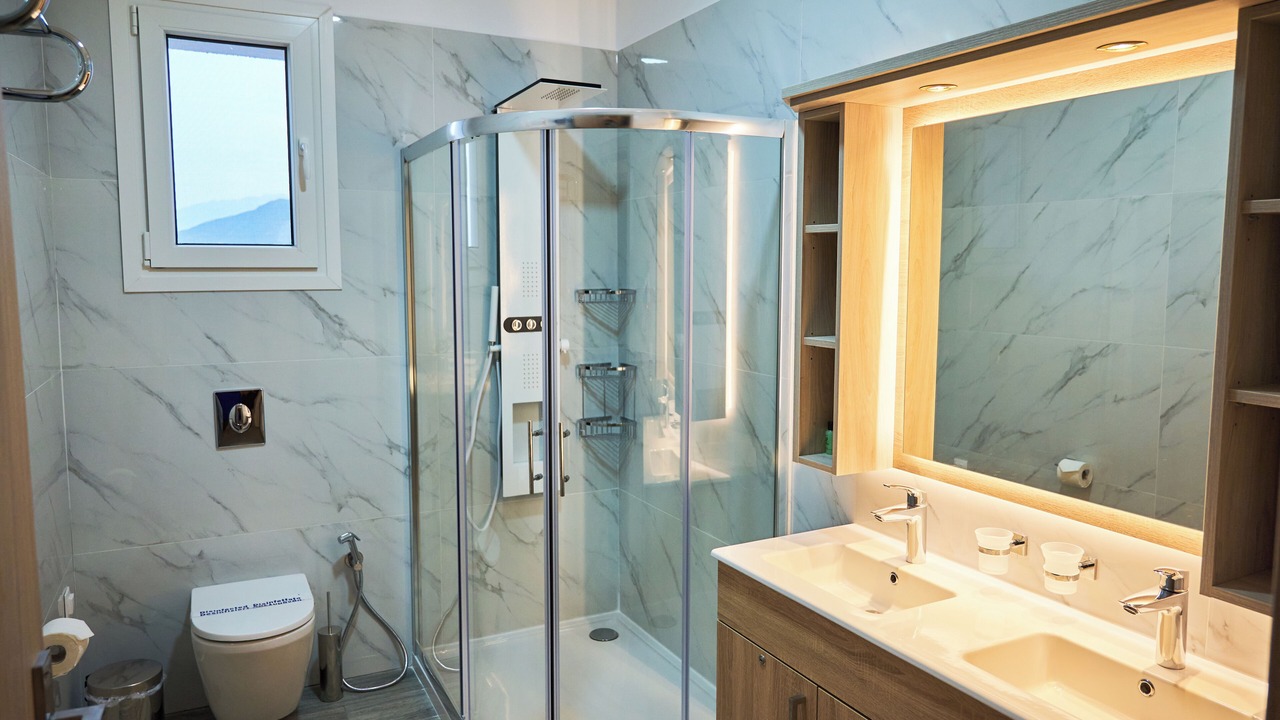 Photo of Bathroom in Kalambaka