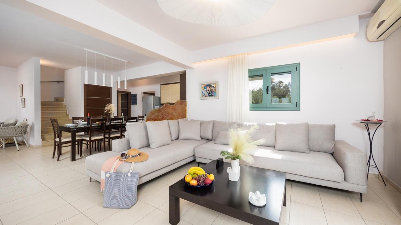 Photo of Livingroom in Kirianna