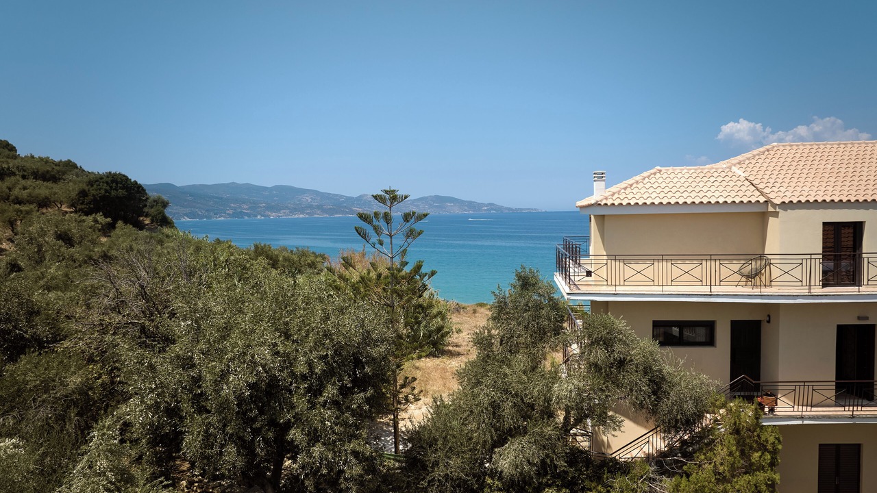 Photo of Outdoor in Alikanas