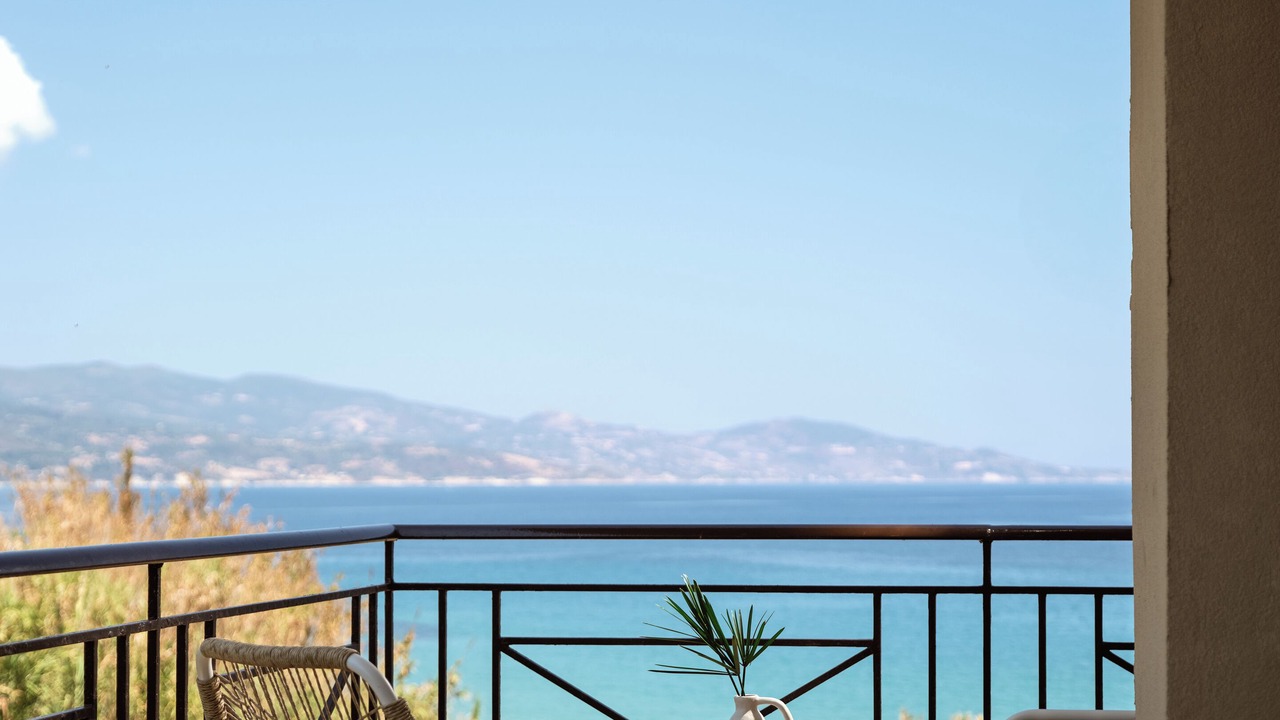 Photo of Outdoor in Alikanas
