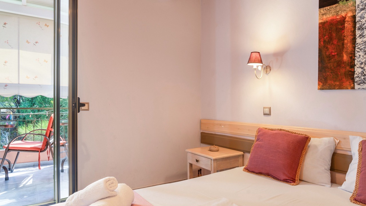Photo of Bedroom in Kalamitsi