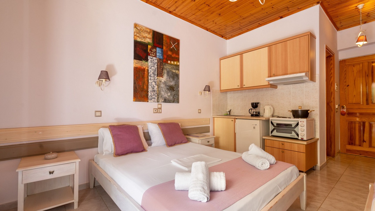 Photo of Bedroom in Kalamitsi