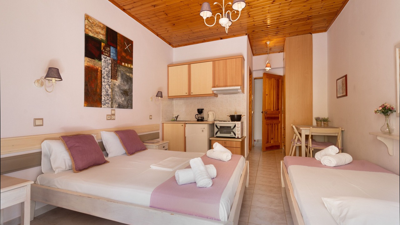Photo of Bedroom in Kalamitsi