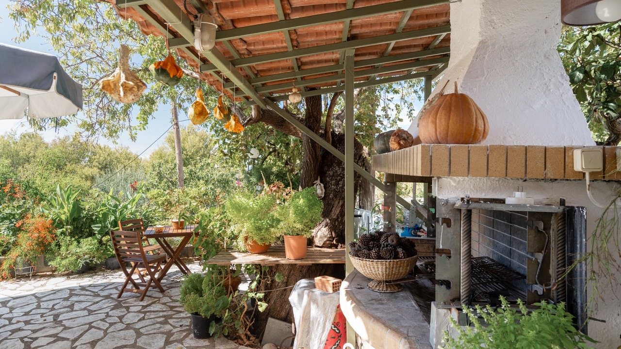 Photo of Outdoor in Kalamitsi