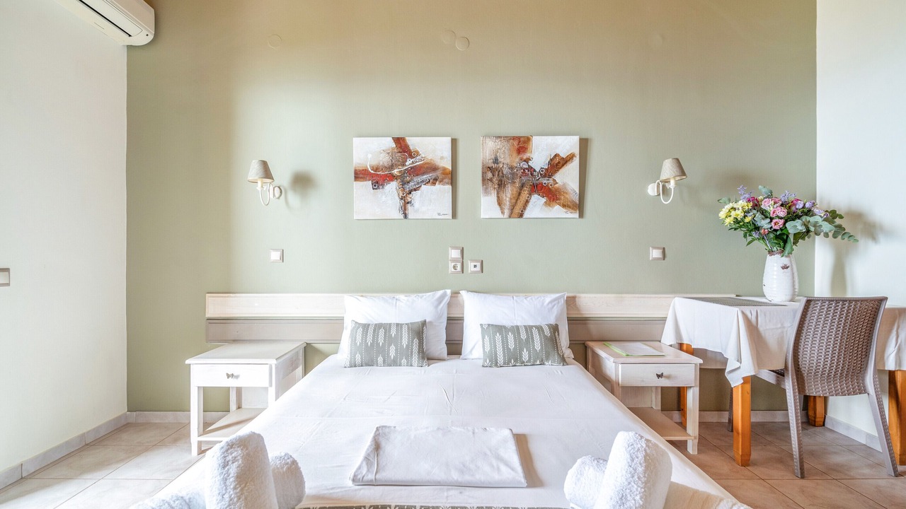 Photo of Bedroom in Kalamitsi