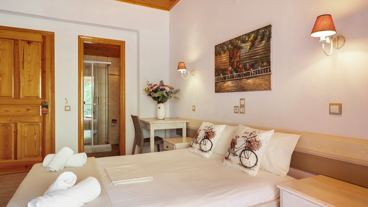 Photo of Bedroom in Kalamitsi