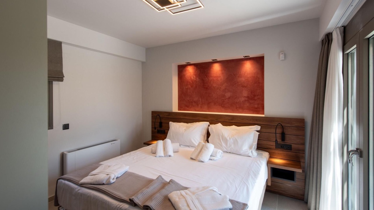Photo of Bedroom in Athanatoi