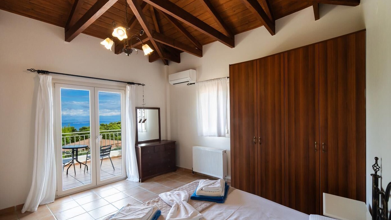 Photo of Bedroom in Kavallos