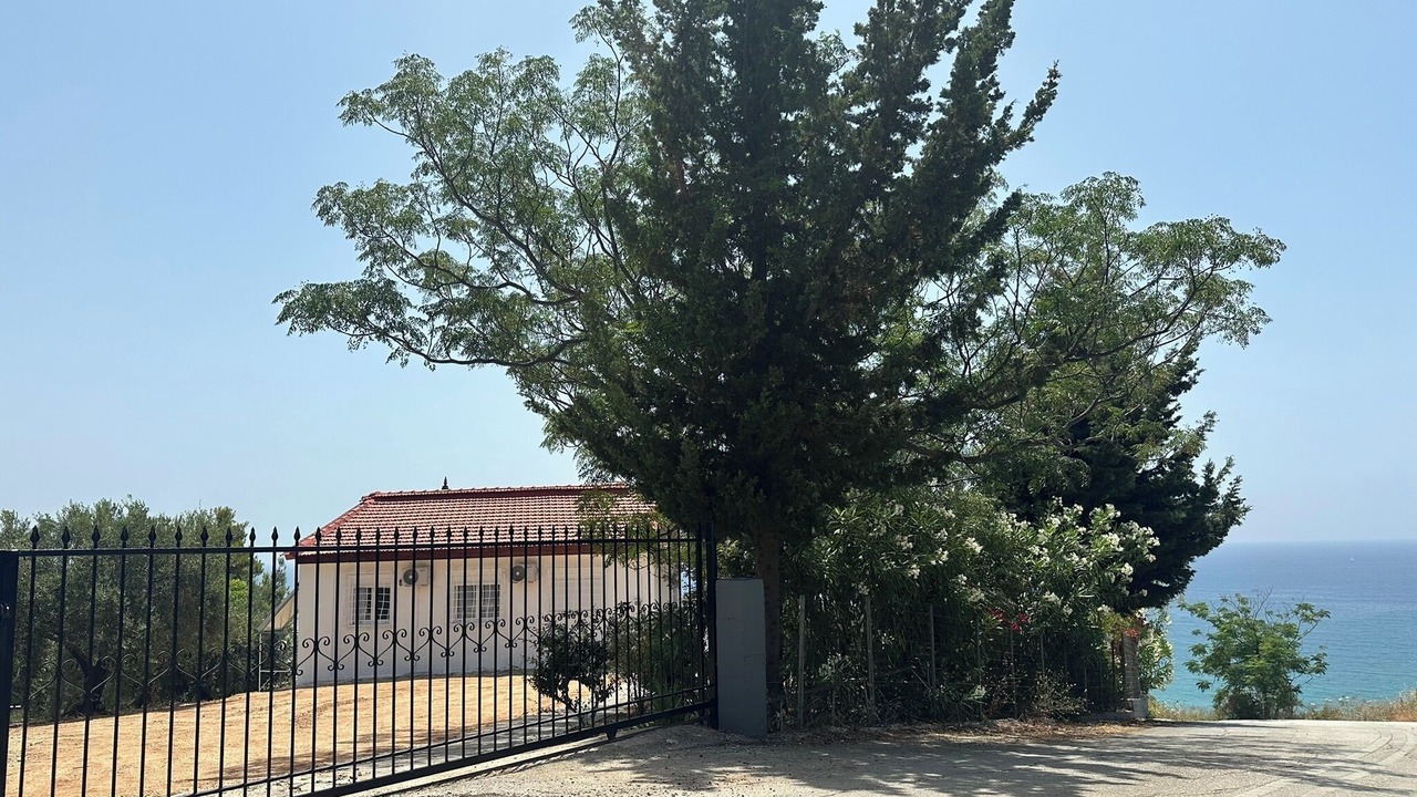 Photo of Outdoor in Loutsa