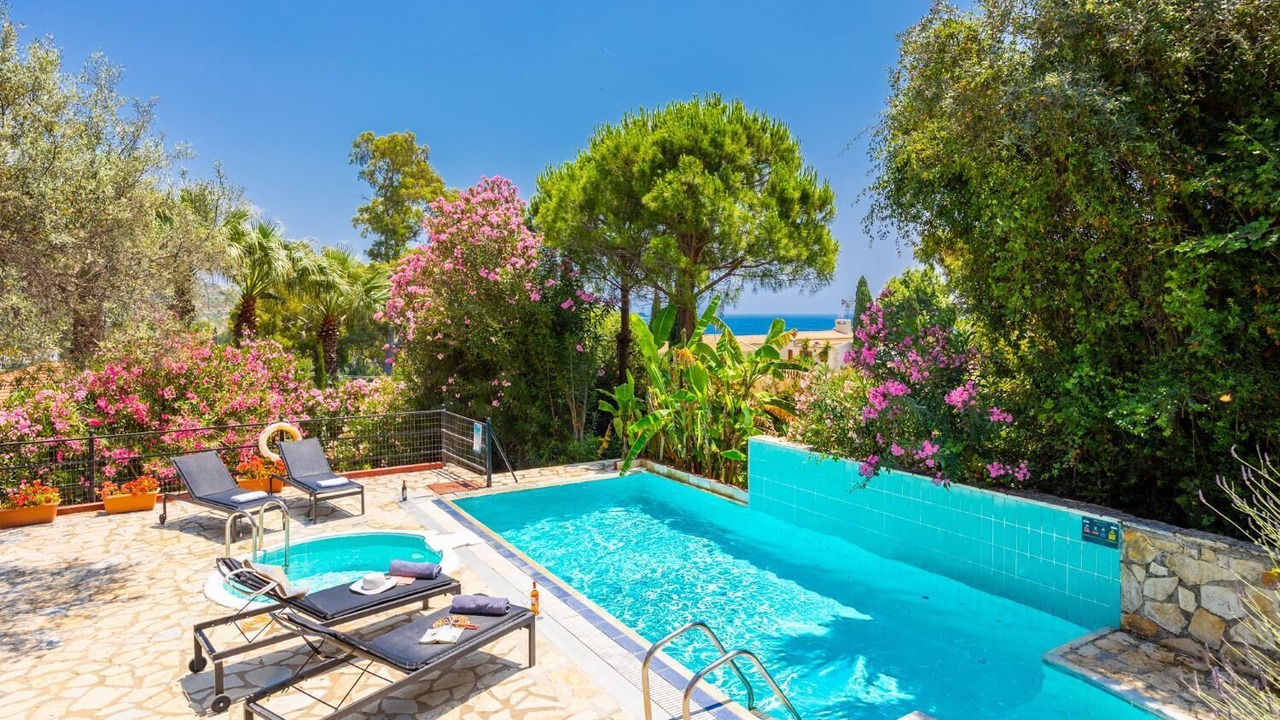 Photo of Outdoor in Kateleios