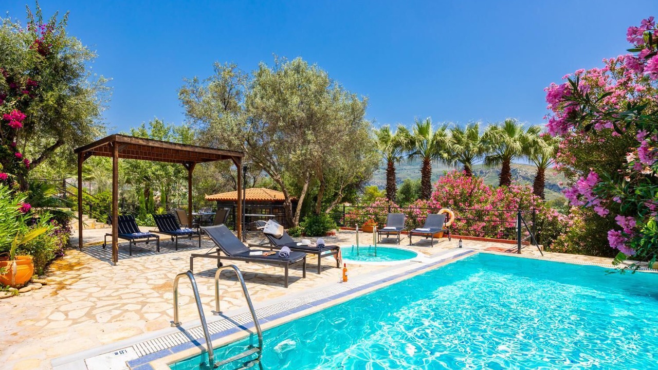 Photo of Outdoor in Kateleios