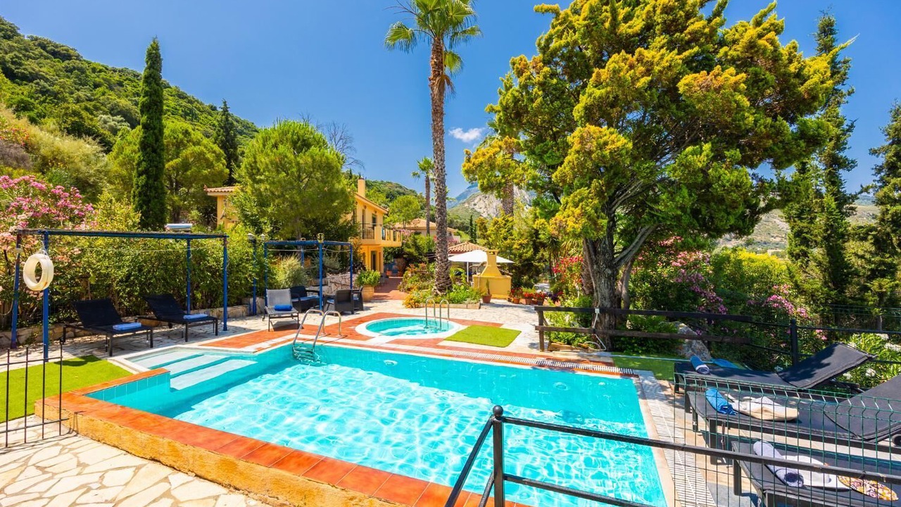Photo of Outdoor in Kateleios