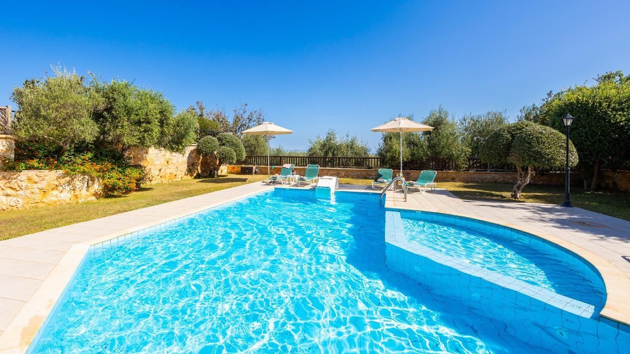 Photo of Outdoor in Gerani