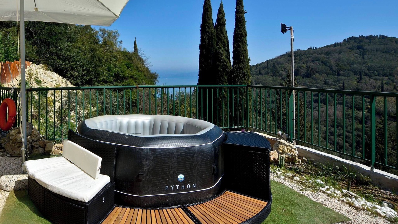 Photo of Patio Balcony in Makrata