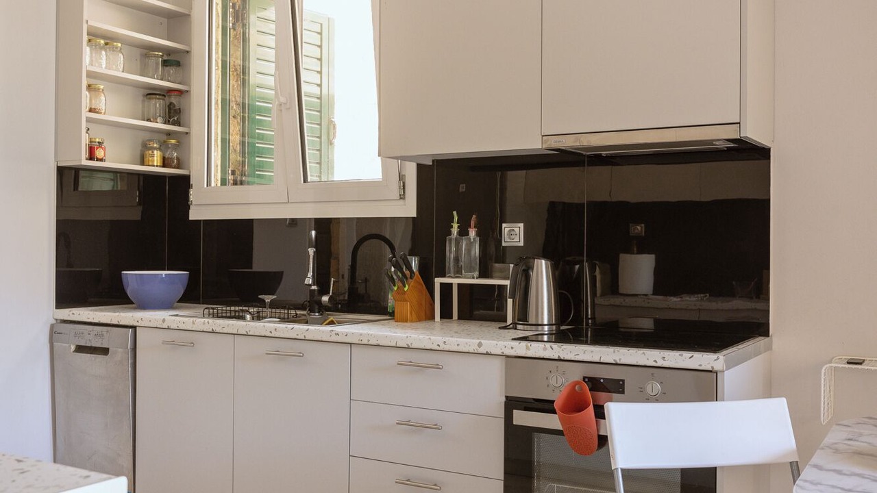 Photo of Kitchen in Aegina Town