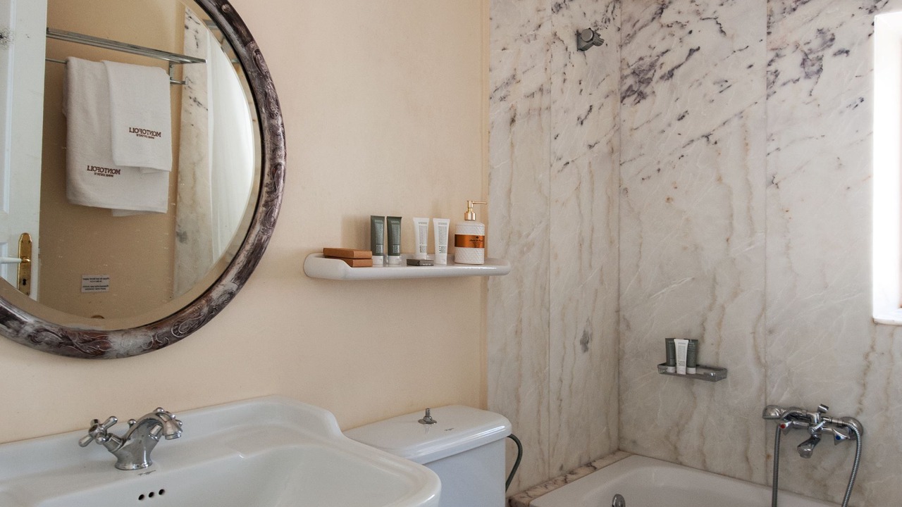 Photo of Bathroom in Grambia
