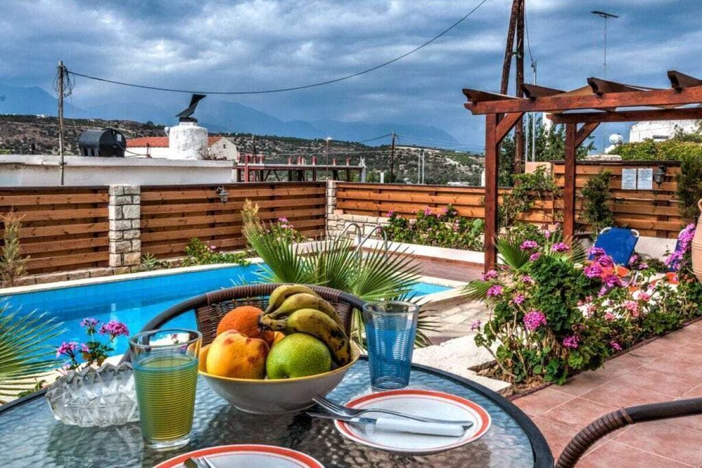 Photo of Outdoor in Pitsidia