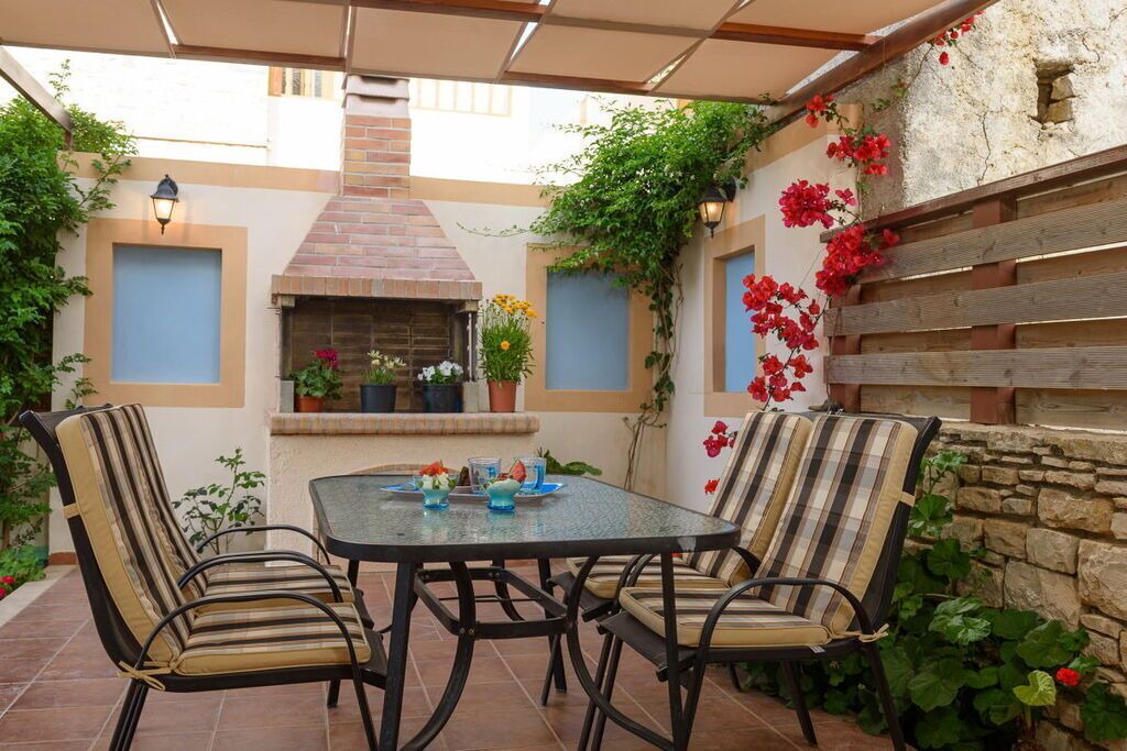 Photo of Outdoor in Pitsidia