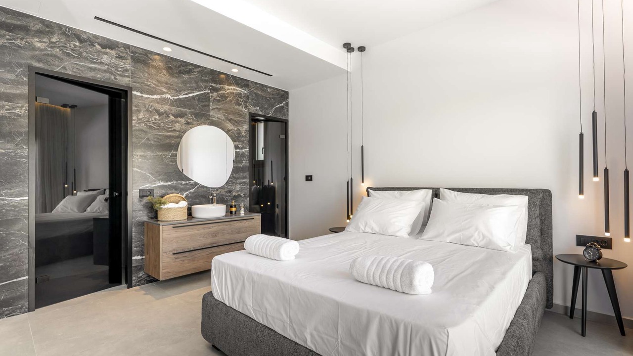 Photo of Bedroom in Asgourou
