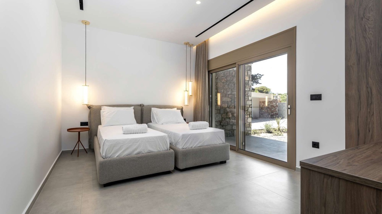 Photo of Bedroom in Asgourou