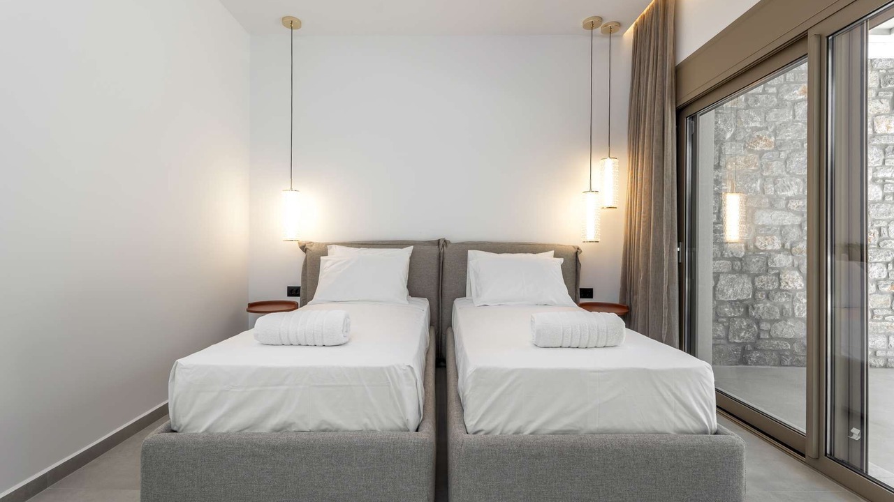Photo of Bedroom in Asgourou