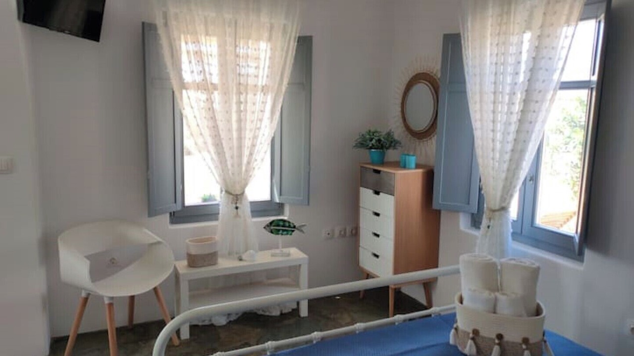 Photo of Bedroom in Katapola