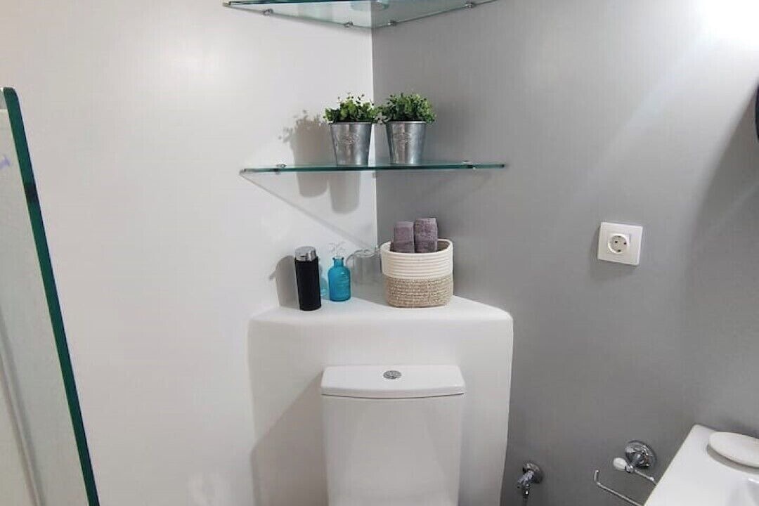 Photo of Bathroom in Katapola