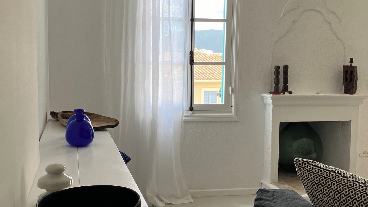 Photo of Livingroom in Fiskardo