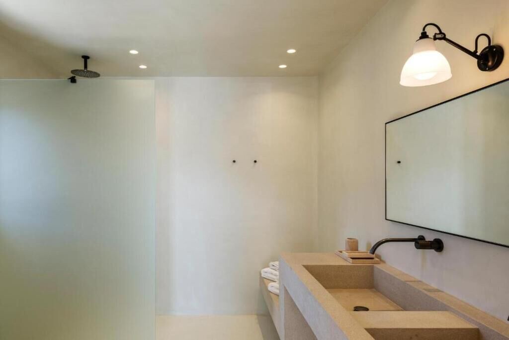 Photo of Bathroom in Kanalia