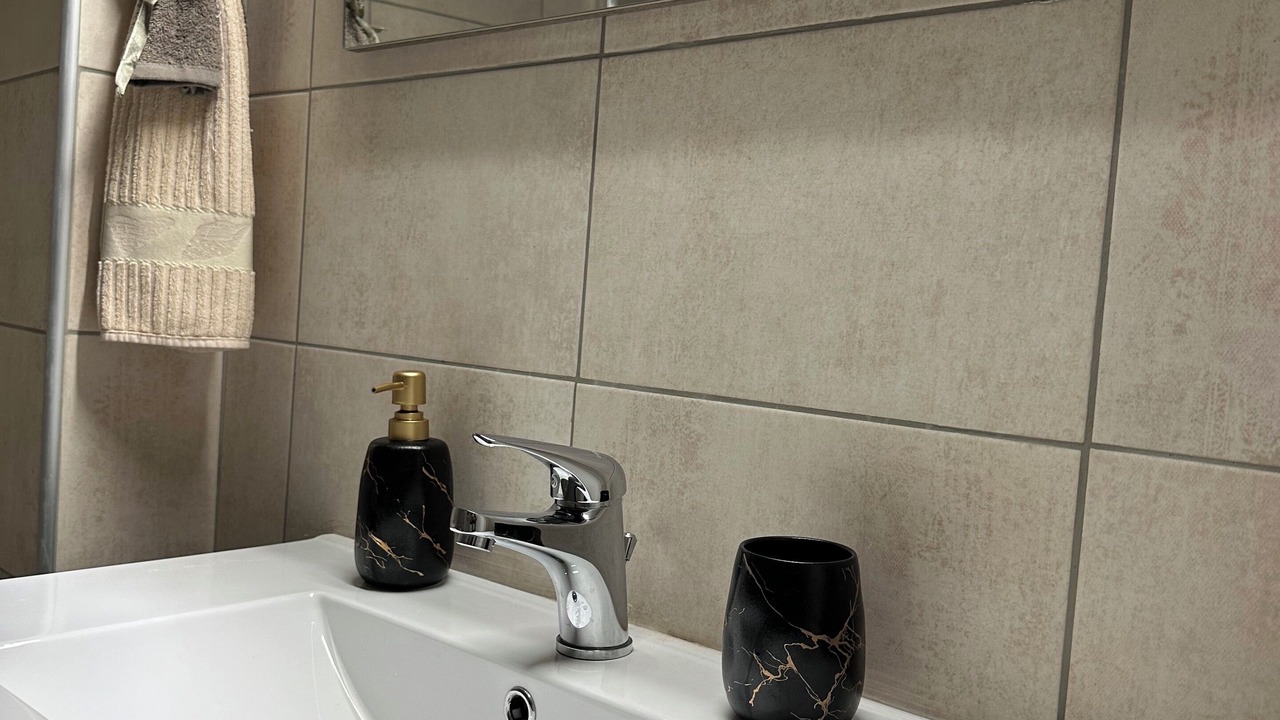Photo of Bathroom in Peiraiki