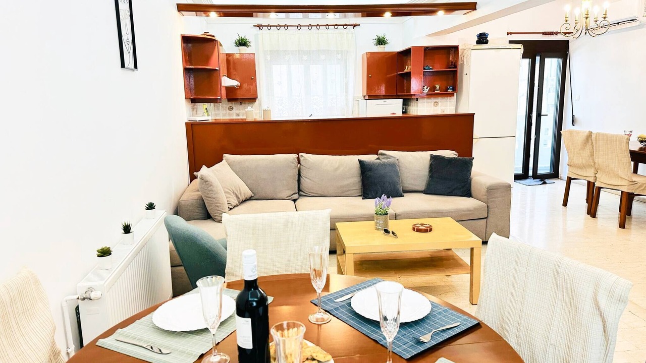 Photo of Livingroom in Koum Kapi