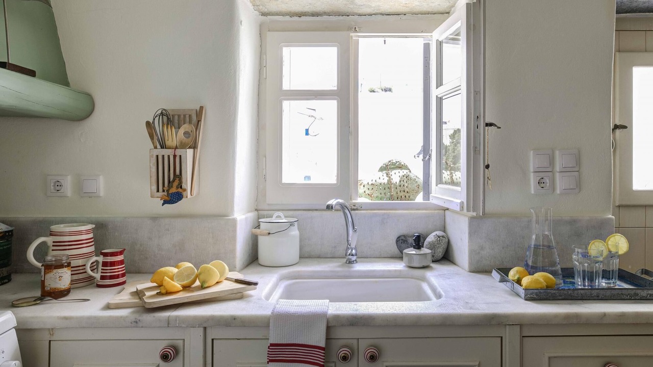 Photo of Kitchen in Panormos