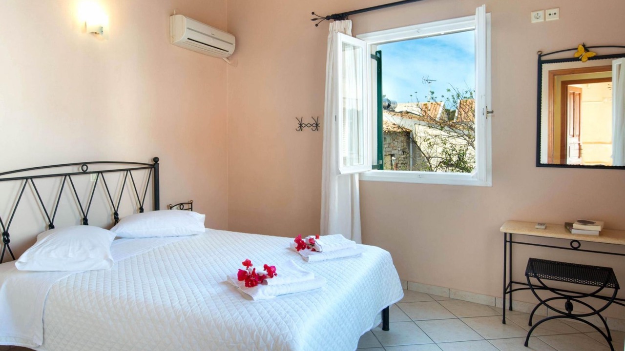 Photo of Bedroom in Lakka