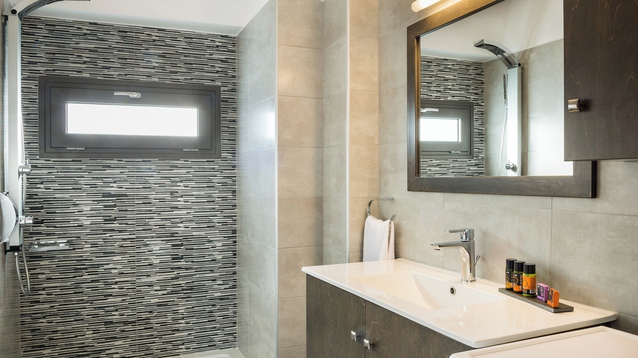 Photo of Bathroom in Maleme