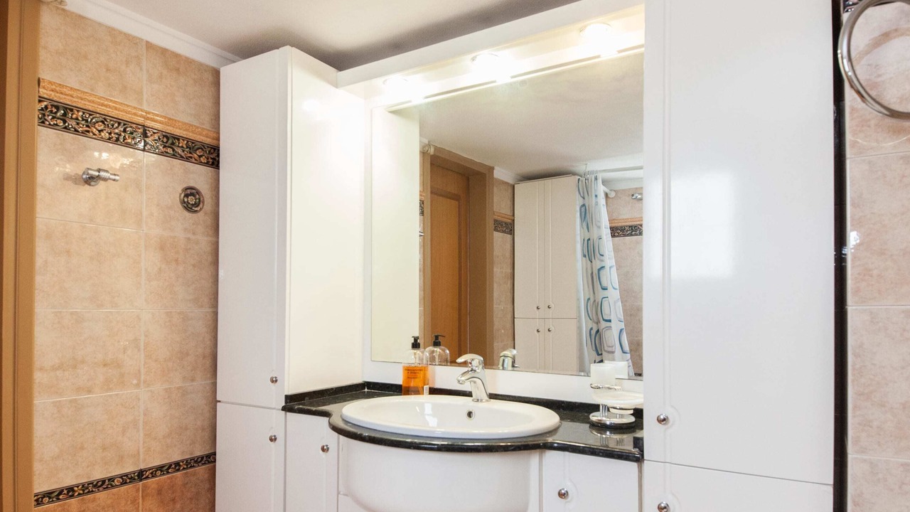 Photo of Bathroom in Korydallos