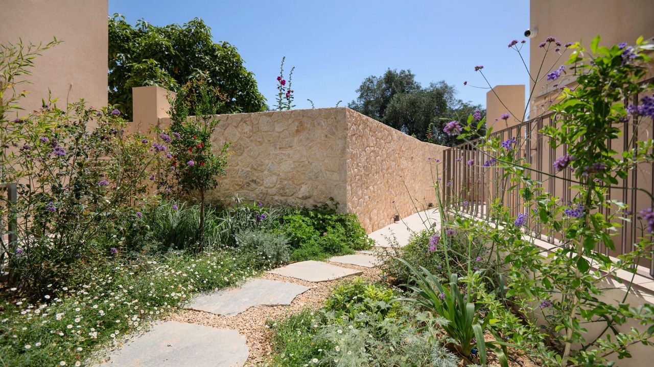 Photo of Outdoor in Kouramades
