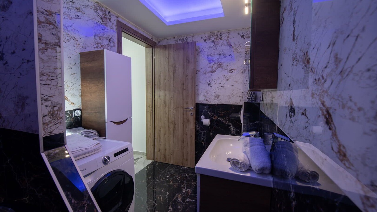 Photo of Bathroom in Ampelokipoi-Menemeni