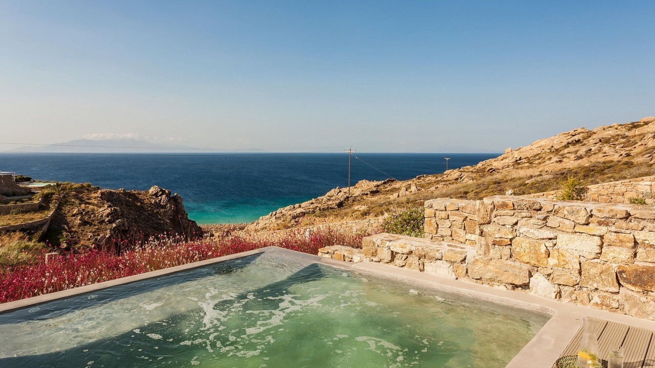 Photo of Outdoor in Elia