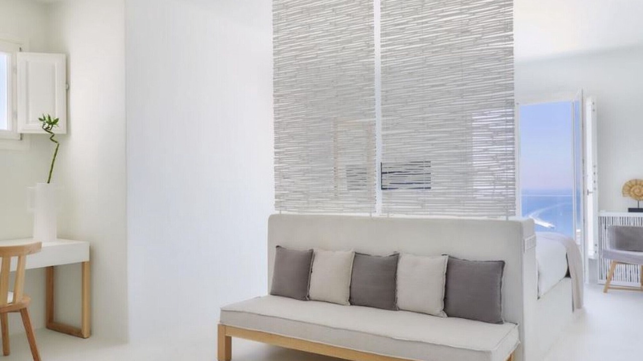 Photo of Bedroom in Fira