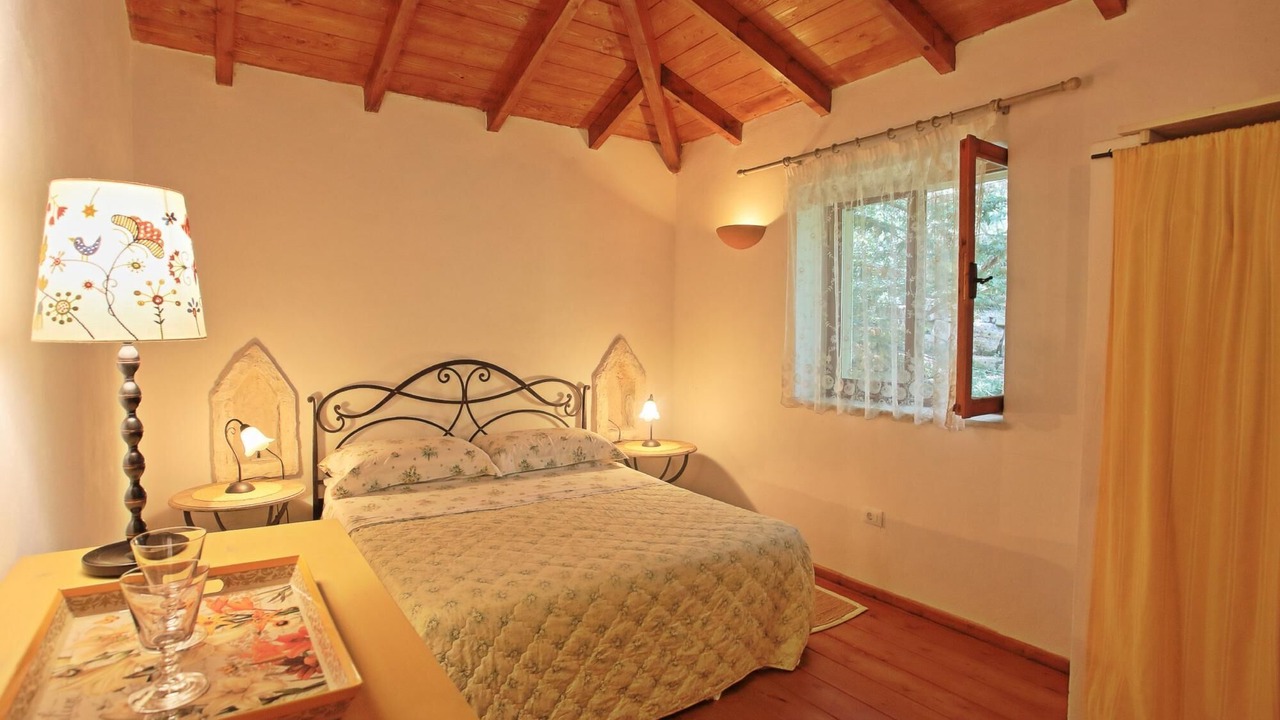 Photo of Bedroom in Katsimatika