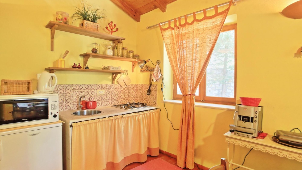 Photo of Kitchen in Katsimatika
