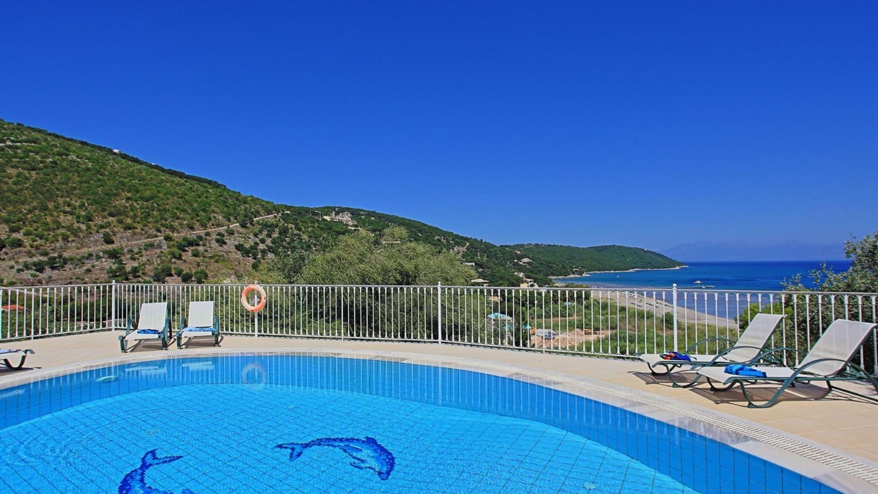 Photo of Outdoor in Apraos