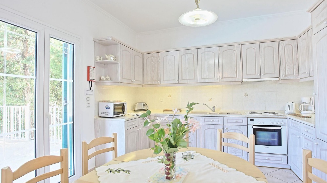 Photo of Kitchen in Apraos