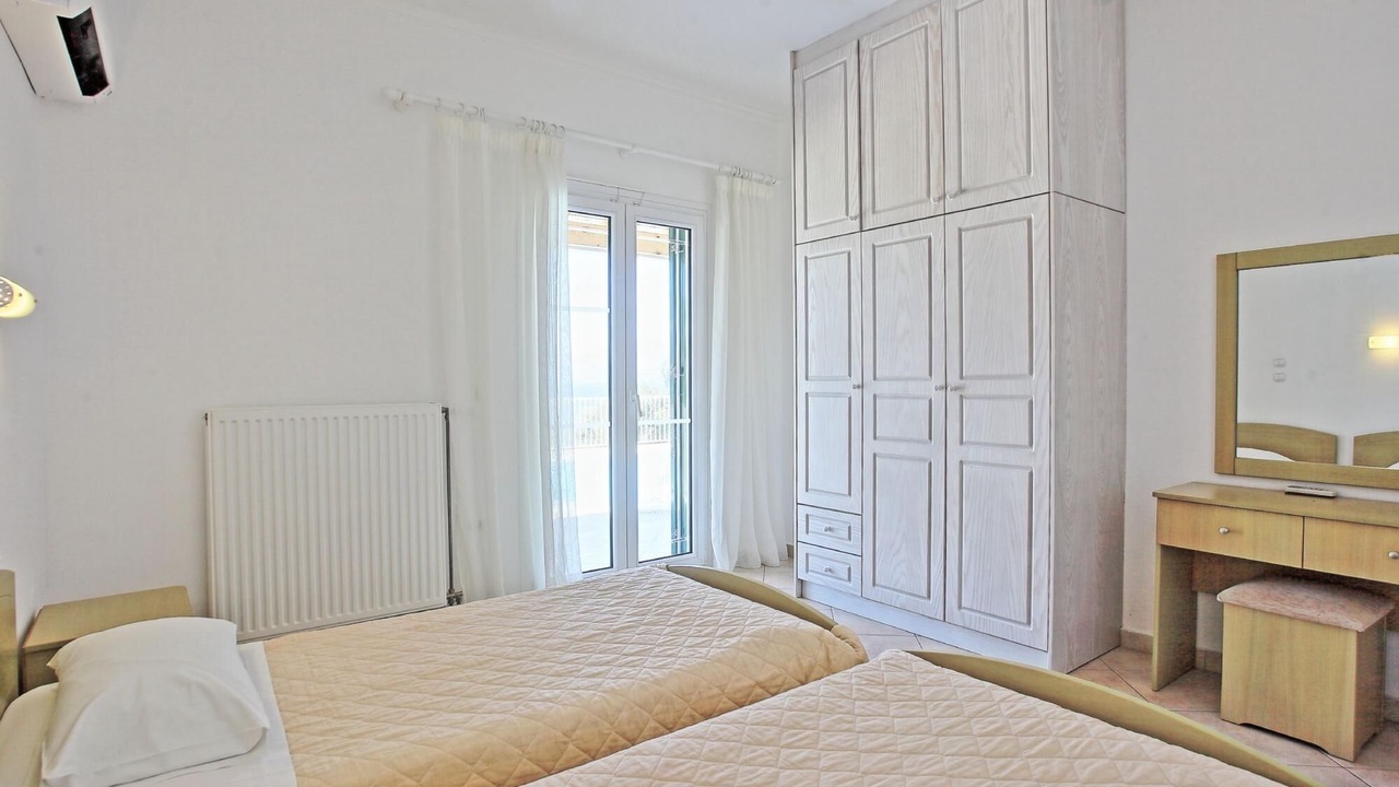 Photo of Bedroom in Apraos