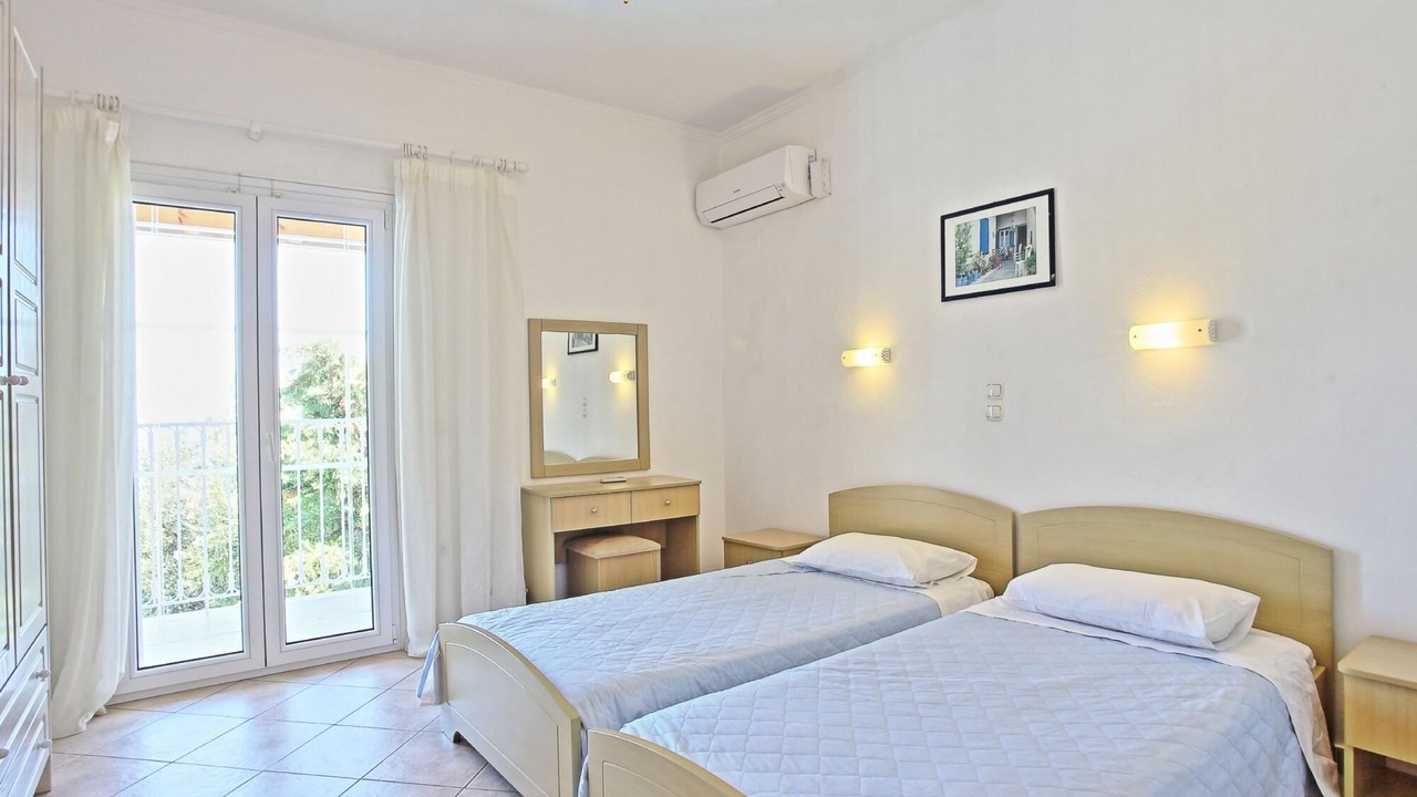 Photo of Bedroom in Apraos
