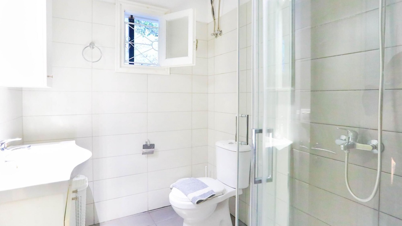 Photo of Bathroom in Agios Spyridon Corfu