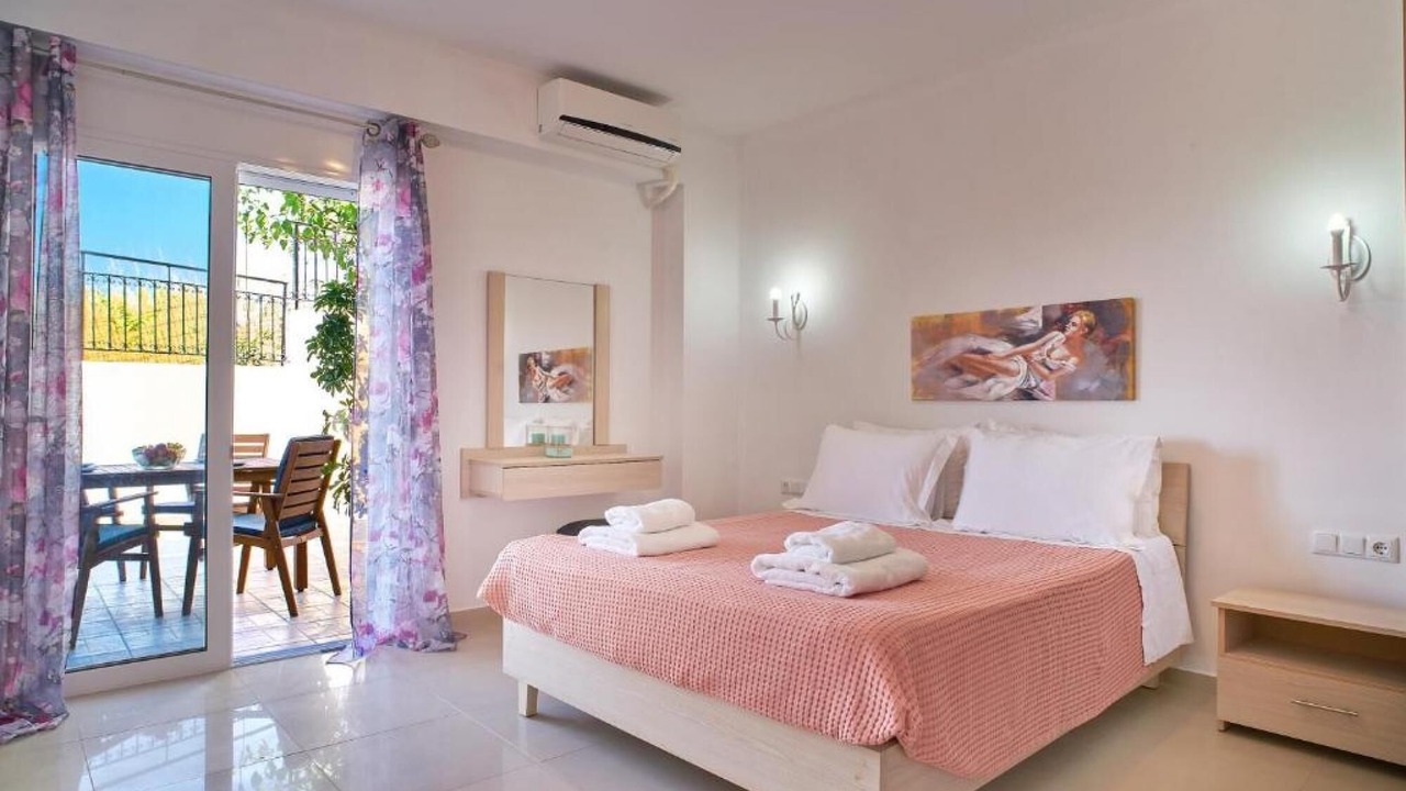 Photo of Bedroom in Kavallos