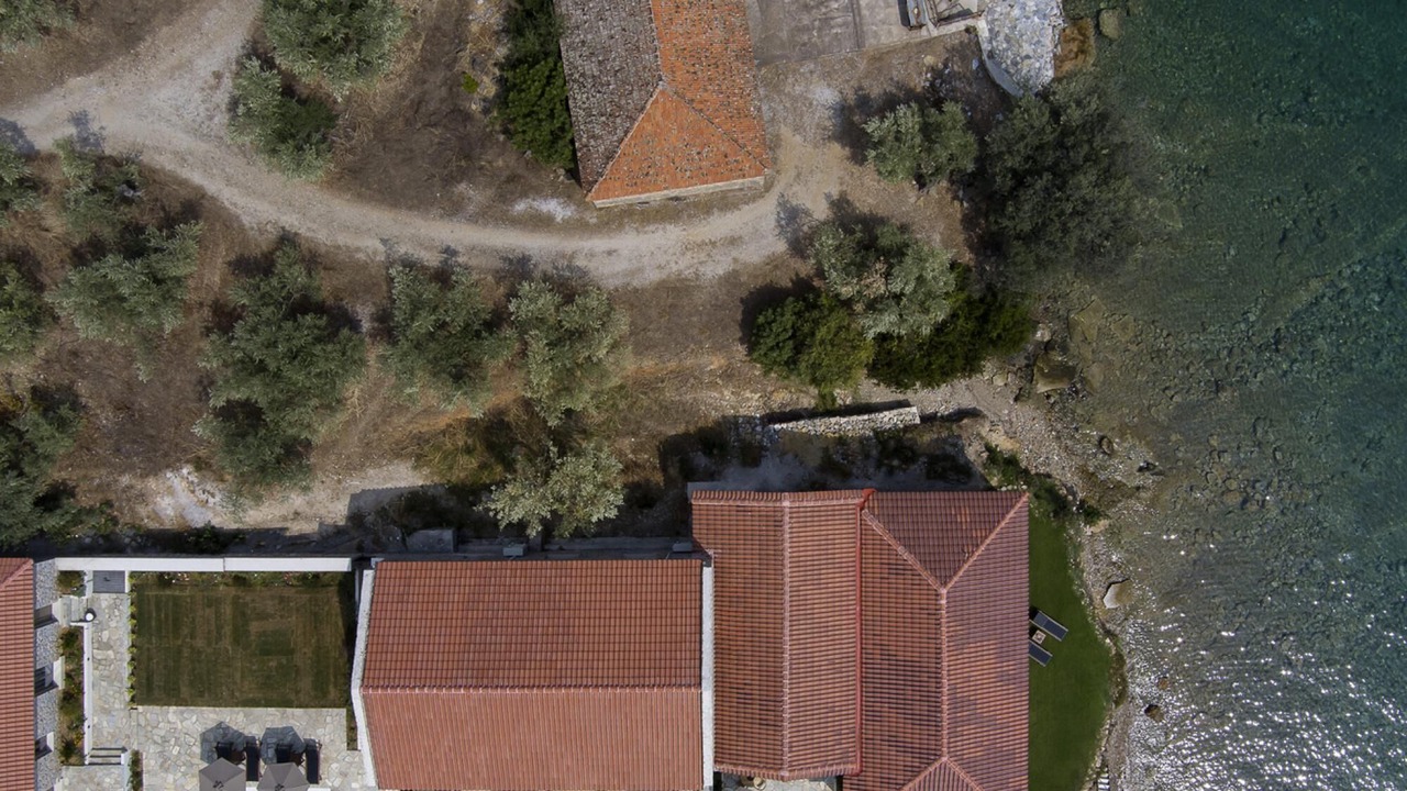 Photo of Outdoor in Sourpi