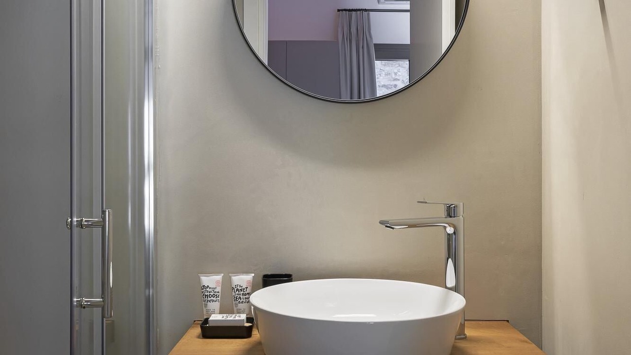 Photo of Bathroom in Sourpi