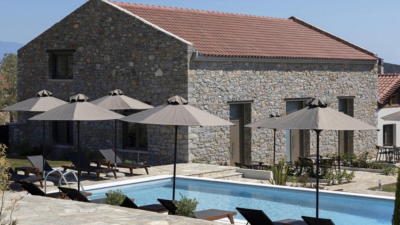 Photo of Outdoor in Sourpi